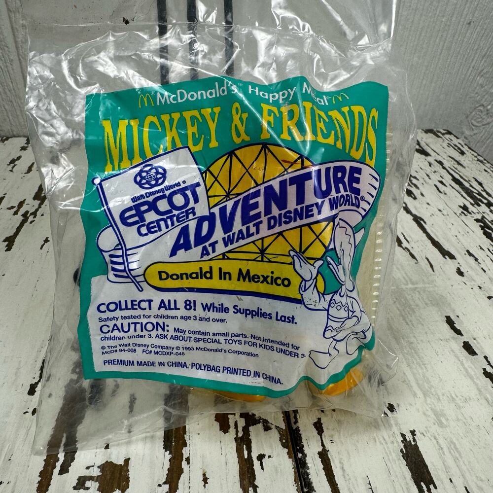 McDonald's Mickey & Friends 1993 Donald in Mexico Walt Disney World NOS NIP Vtg